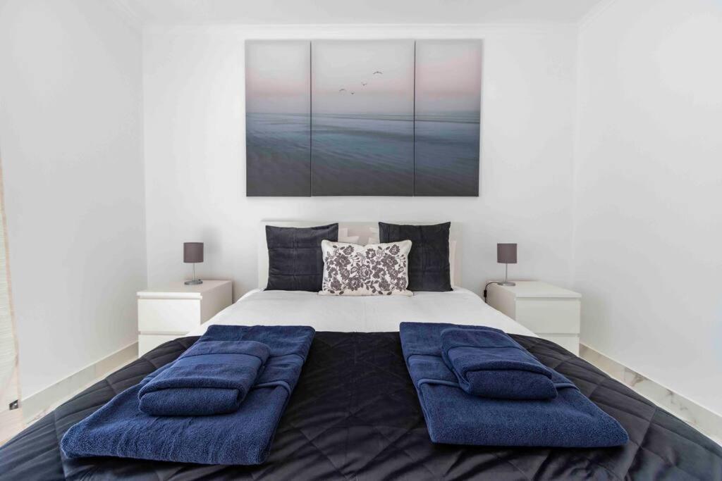 Modern Apartment Beach View Armação de Pêra المظهر الخارجي الصورة